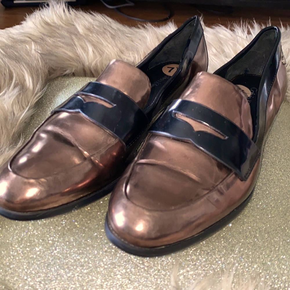 Designer Shoes - Picture 4 of 6